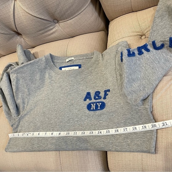 Ad: Abercrombie & Fitch Mens Sweatshirt Crew A&f 1892 Gray Heathered Pull Over M - Picture 6 of 11